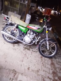 سيفان موديل 2022 مكمرك  سعر 650 بي مجال قليل تفاصيل اكثر 07816990827