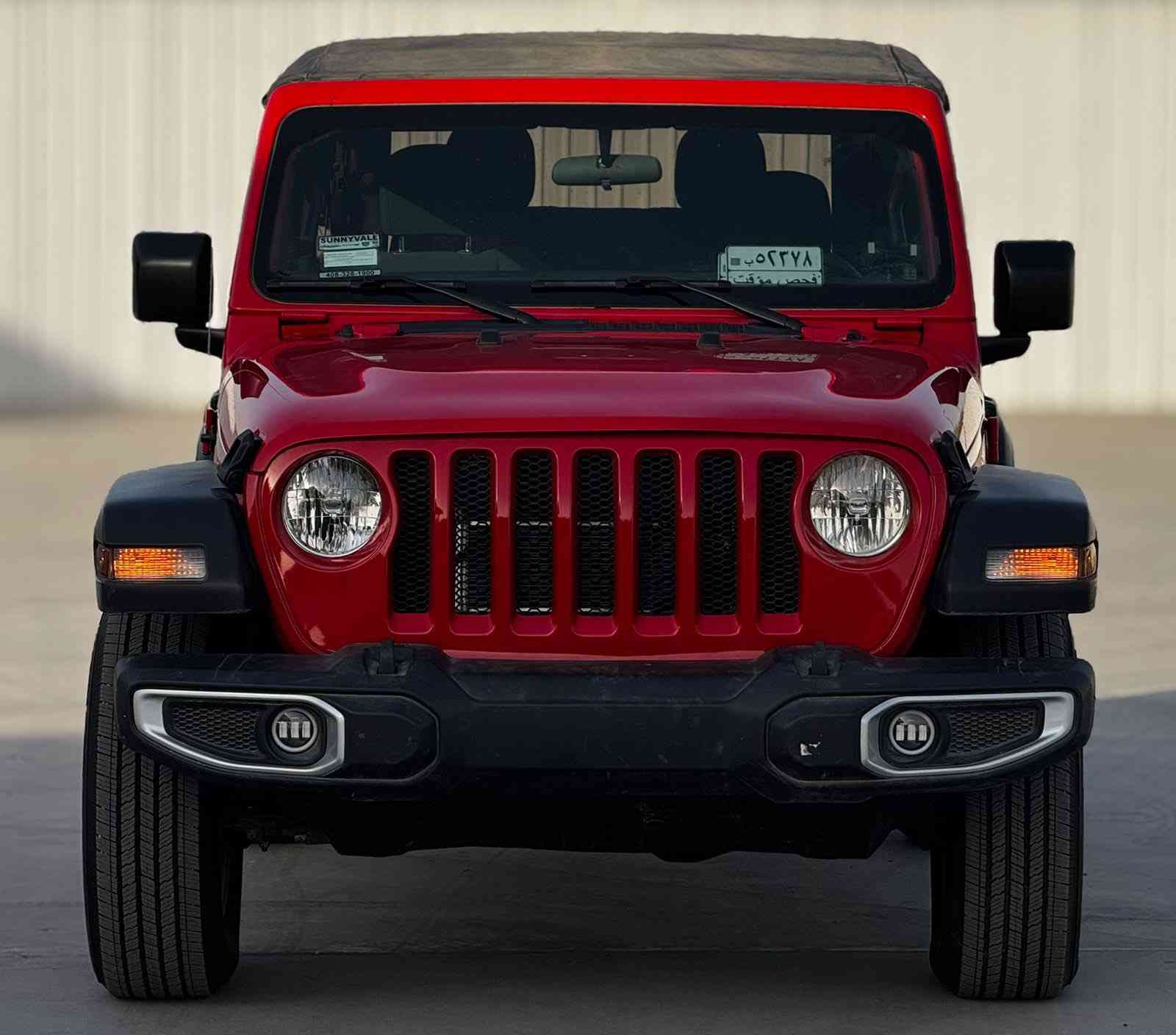 Jeep Wrangler 2023 Sport
جيب رانكلر 2023 سبورت
4 سلندر تيربو 

فول فول مواصفات/  سبورت
 جام كهرباء اوتو
 شاشة - كامرة
 قطعتين تبريد
هيتر بالمري

ماشيه 14 الف ميل 
تك باب كشف 

بيها صبغ ع كد شبر بطرف البنيد
للاستفسار خاص اوواتساب ***********
