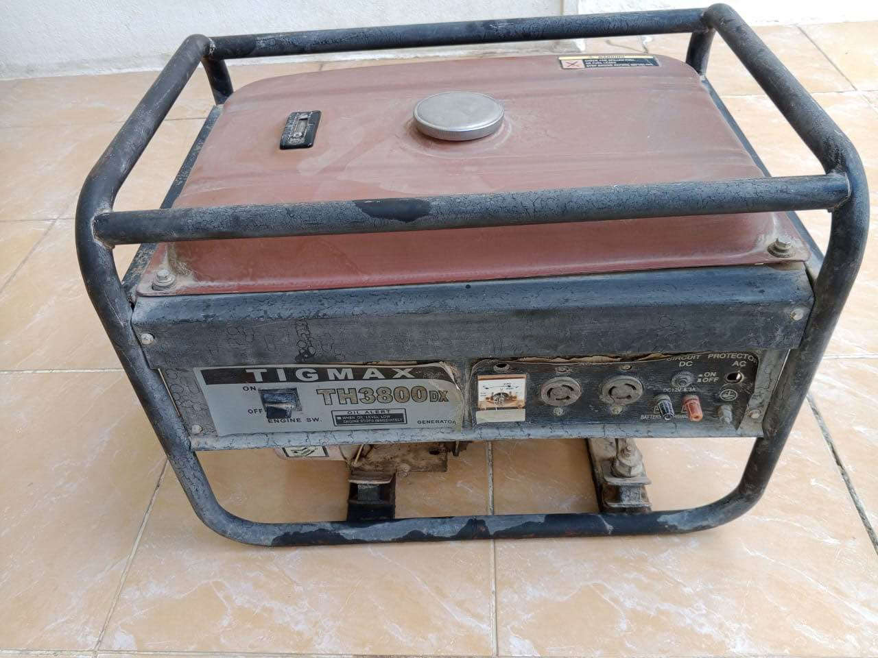 مۆلیدەیەکی بێ کێشەیە  ١٢ ئەمپێرە  ٨ ئەمپێری سافی دەدات نرخی  ٢١٠٠٠٠ هەزارە و مەعامەلە .  *********** أربيل, العراق
