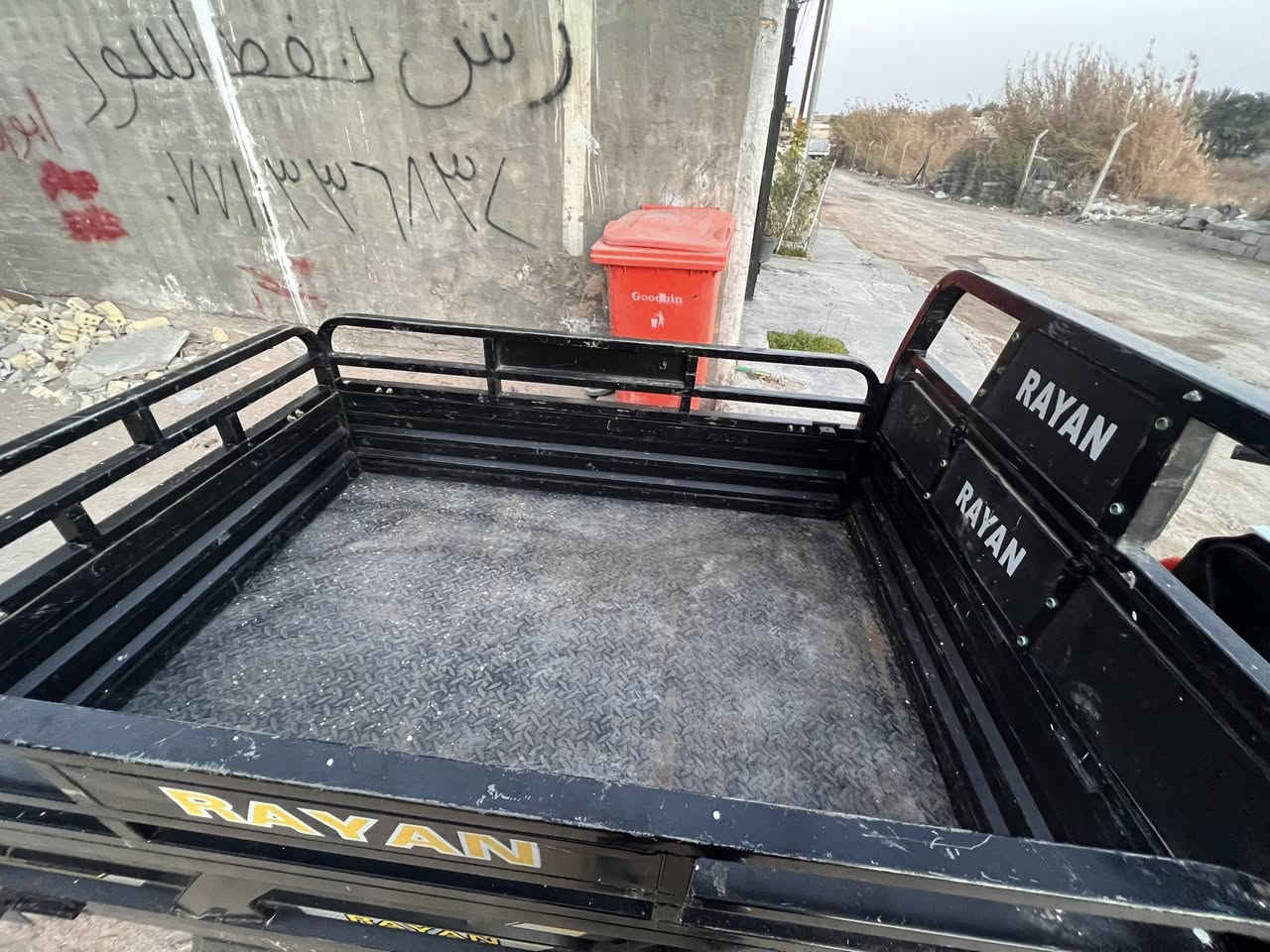 ⚡ للبيع ستوتة شحن كهرباء ⚡
ستوتة شحن كهربائية بحالة ممتازة،�🔹لون اسود 
🔹فحل�🔹 استخدام قليل�🔹 البطارية على الشرط عدد 6 بطاريات - حجم التاير 12�🔹 مناسبة للحمل البضاعة 1 طن �🔹 موفرة واقتصادية
💰 السعر: (1800) مليون و 800 ألف وبيها مجال�📍 الموقع: (الغزالية - مدير الأمن)
للتواصل: 📞 (‭0788 629 6862‬)�الجادين فقط 🙏
