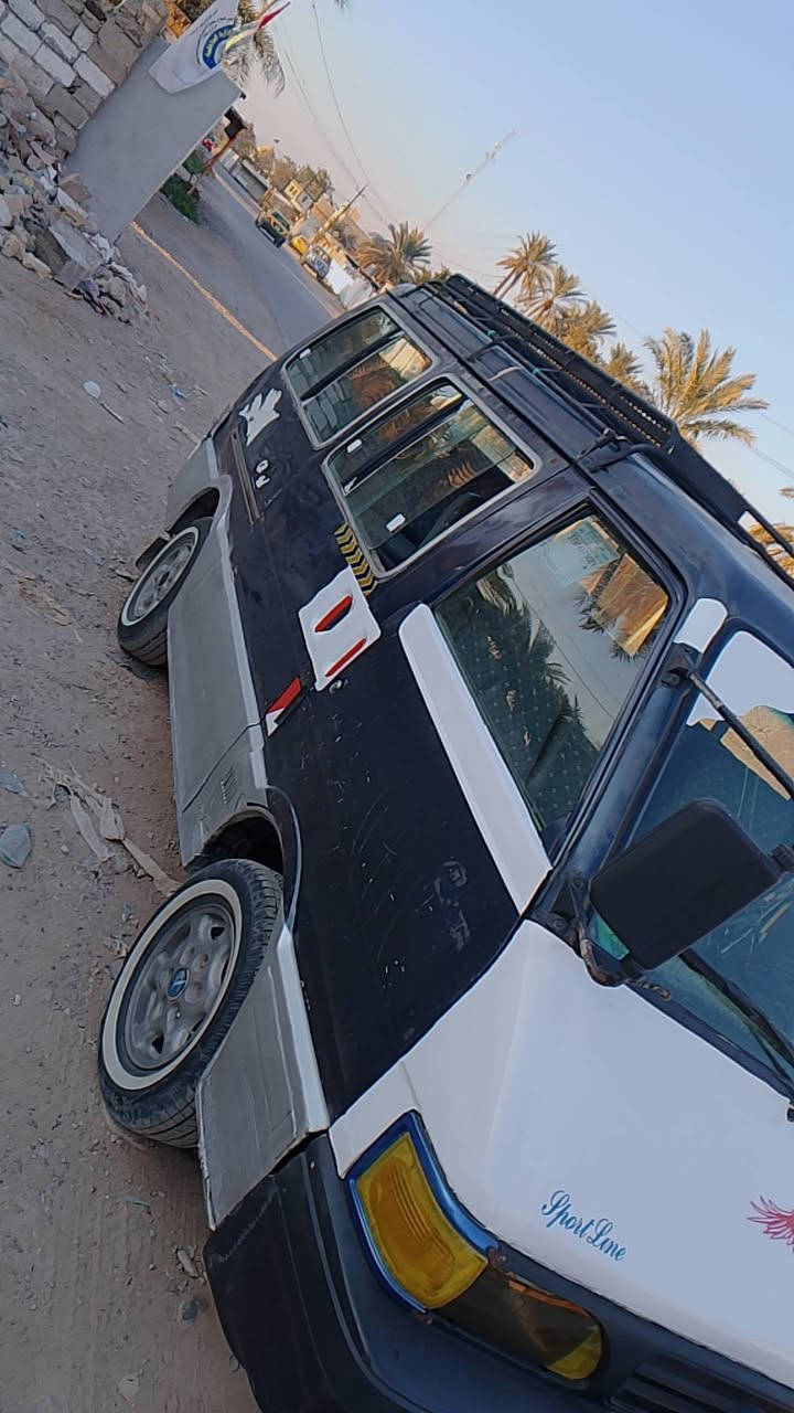 كيا بستا 95  سنويه نهايت 2028 ديالى سعرها 47 وبيها مجال بسيط *********** باقي تفاصيل على خط مكلف بل نشر
