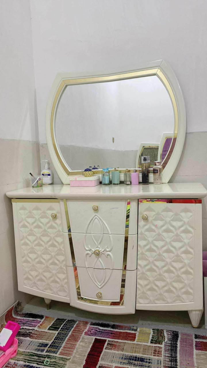 غرفه نظيفه كلش ماخذيها ب 3 ملاين نبيعها ب 950 بيها مجال


**إذا كنت صاحب هذا الإعلان وتريد حذفه لأي سبب، رجاءا أرسل رسالة إلى الدعم الفني**