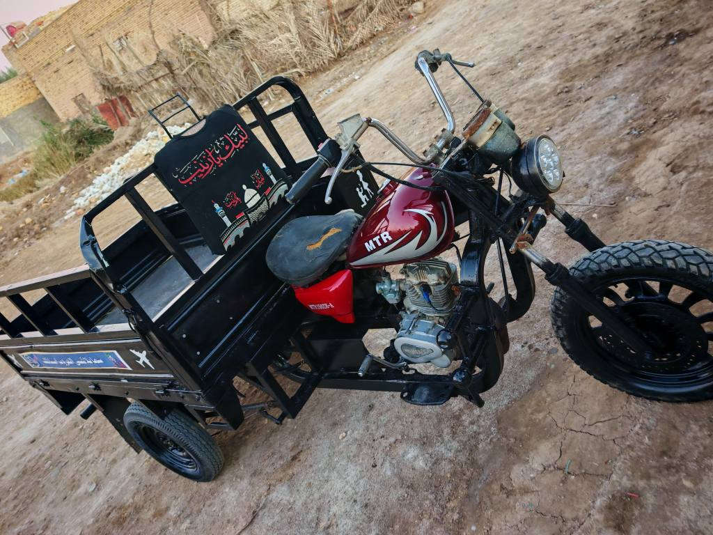 ستوته بدون اوراق  للبيع او مراوس  ***********.
المكان ميسان  صدر المجر قرب مطعم الطواحين  وقرب ابو سدره عمارة, ميسان
