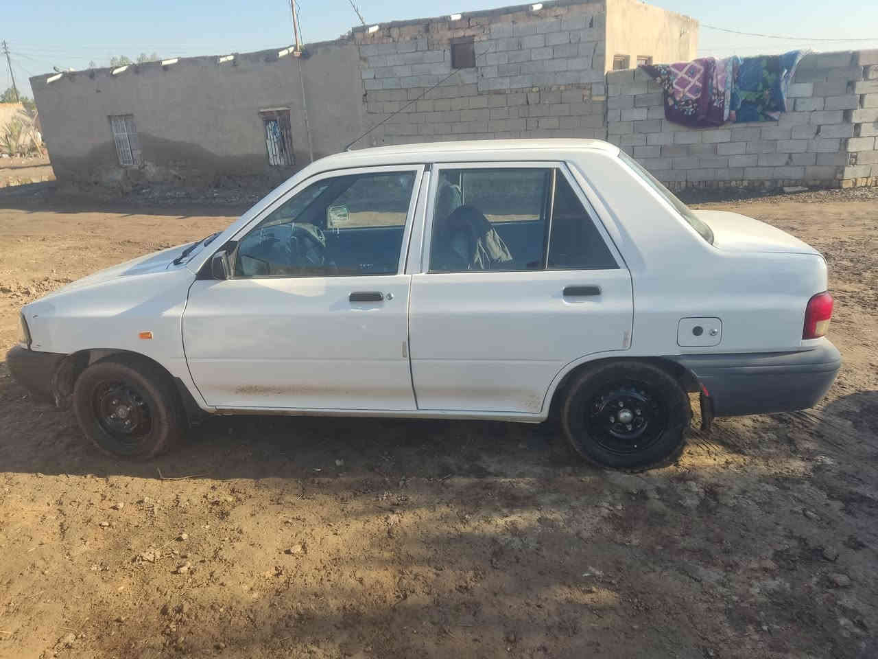 السلام عليكم سياره سايبه للبيع موديل 22 سياره جاهزه من كلشي السعر 63 وبيه مجال قليل سنويه ل 27 مكان السياره بل ديوانيه باقي التفاصيل الاتصال علئ هاذه الرقم ***********
