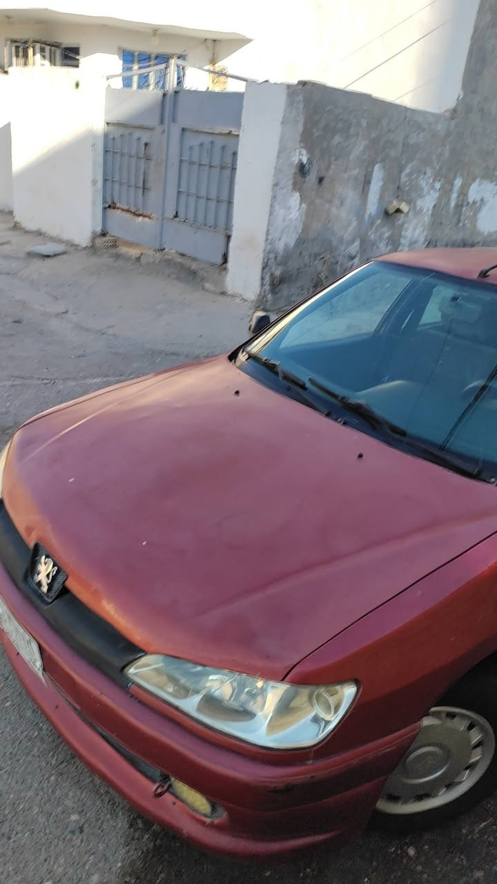 سلام عليكم 
بيجو 306بيه جراد مو قوي بنيد وقماره وجنطه وبيه تلحيضات شويه قطرة صبغ ما بيهة دوشمه الارضيه جديده والدواخل مرتبه كير محرك كفاله والكشر كفاله من الصبغ صدر جديد سياره حلوه ومرتبه بس يراد اله شويه ترتيبات علمود الجماليه فقط السياره ما بيه قطره خياس مثل ما تشوفون بل صور كلشي واضح حاطلك 23صوره مو تجيني بل خاص تكلي دزلي صور .......السعر 38وبيه مجال بسيط 
المكان بغداد زعفرانيه ..الرقم  ***********
