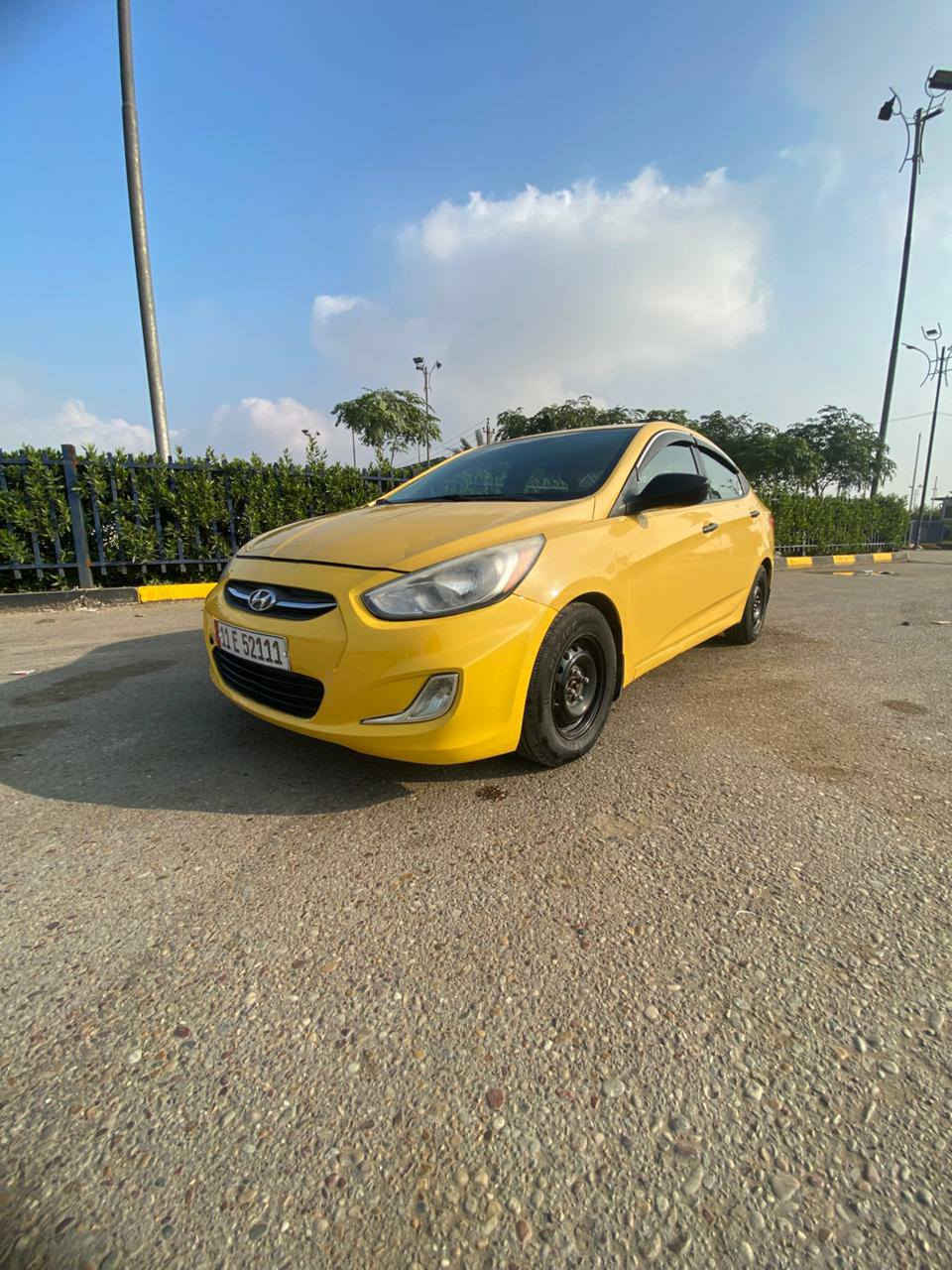 سلام عليكم سياره اكسنت موديل 2017 جاهزه كير محرك GDi 1600
تبريد حداديه كهربائيات كلهن كفاله
صيانة كاملة مسوّيها :
سنويه 2030 الهيه يوم ٢٨ مصفره 
تحويل مباشر
سياره بيها جاملغ الامامي اليمنه نفسه معمر وربع الهلال الخلفي والباقي مكفول 
ماشيه 158
الرقم *********** 
السعر 94 
العنوان بغداد السيدية والدوره
