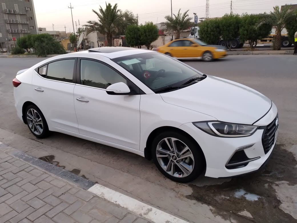 سلام عليكم
النترا موديل 18 خليجي سوبر فول مواصفات كفاله عامه ماعدا تبديل الدعاميه الاماميه 
بصمه
تشغيل عن بعد
كفاله مكينه وكير 
رقم بصره 
موجوده بالعماره 
***********
***********
السعر 150
