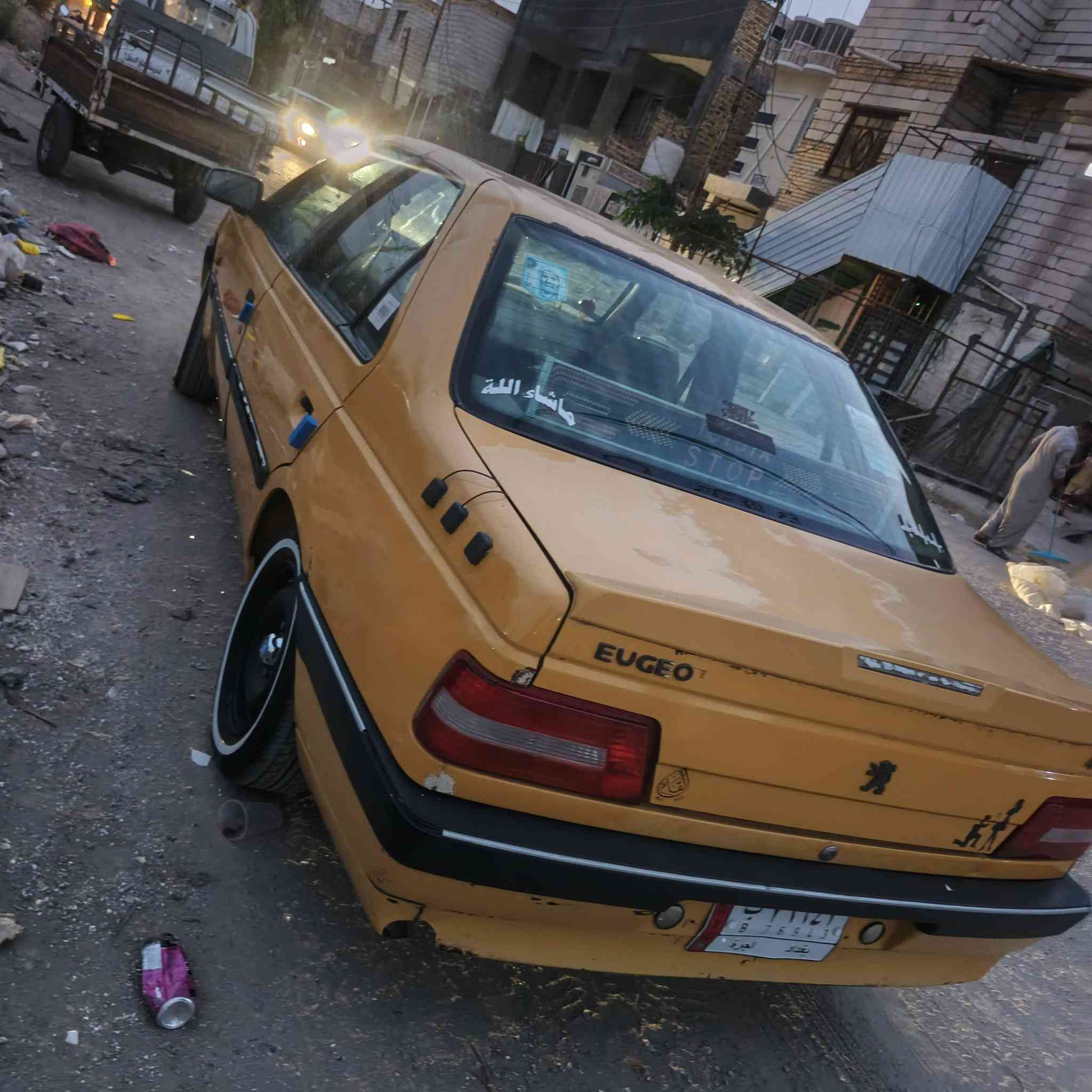 سلام عليكم  بيجو باس405 مديل 2012 سيره جاهزه 
حديه جديده تخم تاير جديد مكنه بل كرتون توني شاته 
ناصريه المركز سعر علرقم خاص ما متوجد 
***********
