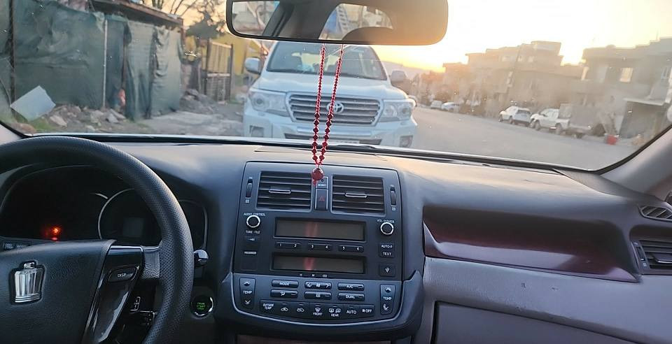 شاهینەی حوتە مودێل 2009 ساخ 200 یەک پارچەی بۆیاخە مەکینە بچوکی گێڕ گەورە مەرغوب برێکی مەزبوت بەسراوە کۆدی بۆکراوە
شوێن سلێمانی *********** السليمانية, العراق
