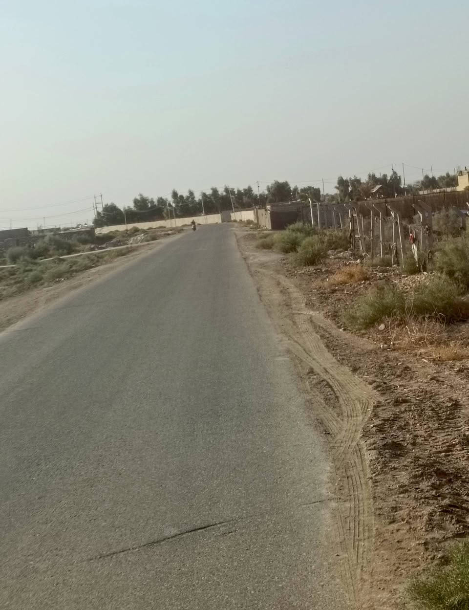 🏷  ٣  دوانم  للبيع – موقع مميز
📍 على طريق الدغارة – الديوانية
🔹 خلف مطعم واثق ضمن المزارع
🔹 يبعد أقل من كيلومتر واحد عن الشارع العام
✨ المواصفات:
المساحة ٣ دوانم 
العدد المتوفر: 3 دونم
جميع الخدمات متوفرة
نزلة تبليط 
للاستفسار خاص أو واتساب 
***********
