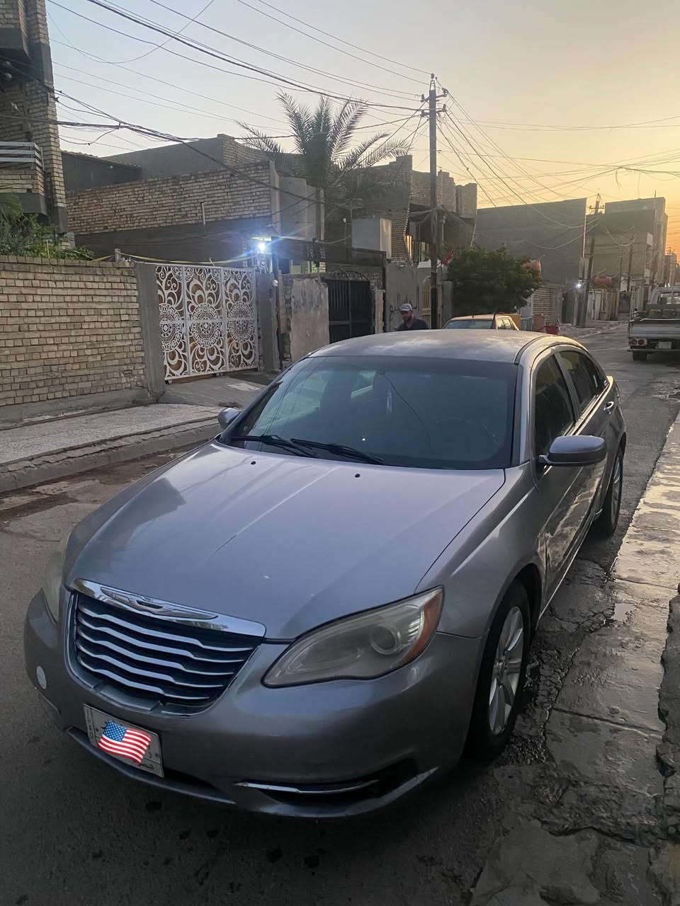 السلام عليكم كرايسلر c 200 للبيع موديل 2013 محرك 3600 خير من الله شلعة تشك الگاع كير حدادية تبريد ثلج كلة بشرط بدون صبغ فقط قمارة جاردة والحادث مرفق بالمنشور رقم بصرة الماني سنوية لل 27 سيارة حلوة وجاهزة برغي مابيه نقص مكاني بغداد للاستفسار *********** السعر 67 وبيها مجال للطيبين
