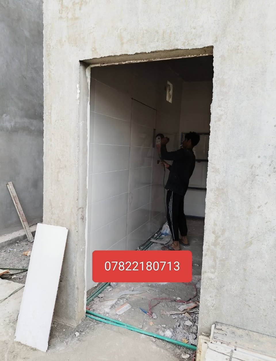 عندك اضافه بناء وتريد تفتح باب بدون ضرر 
قص وتفليش الجدران الكونكريتيه وكافه اعمال الارضيات قلع ارضيه ازاله انقاذ دفان شغل ممتاز وخبره في العمل 
شغلنه داخل النجف فقط ***********☎️
