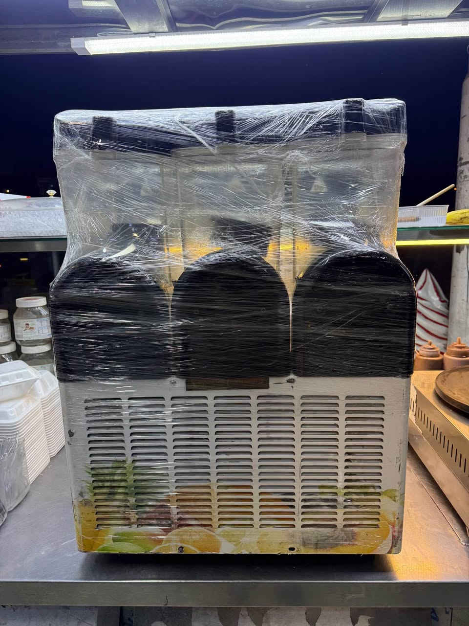 ئه م ٢ جيهازى ئه زبه ريدانه بؤ فرؤشتن ماركه ى هؤسكى توركيه به شه رتى ئيشكرن و مه زبوتى هه موو گيانيان به شه رت سعرى هه ردوكيان به يه كه وه ١٣$ وه ره قه له سليمانيه  
—مكينه ازبرى هوسك تركى اصلى بشرت شغل مزبوت ٢مكينين ١٣ $ورق شوي مجال- مكان سليماني 
***********
*********** السليمانية, العراق
