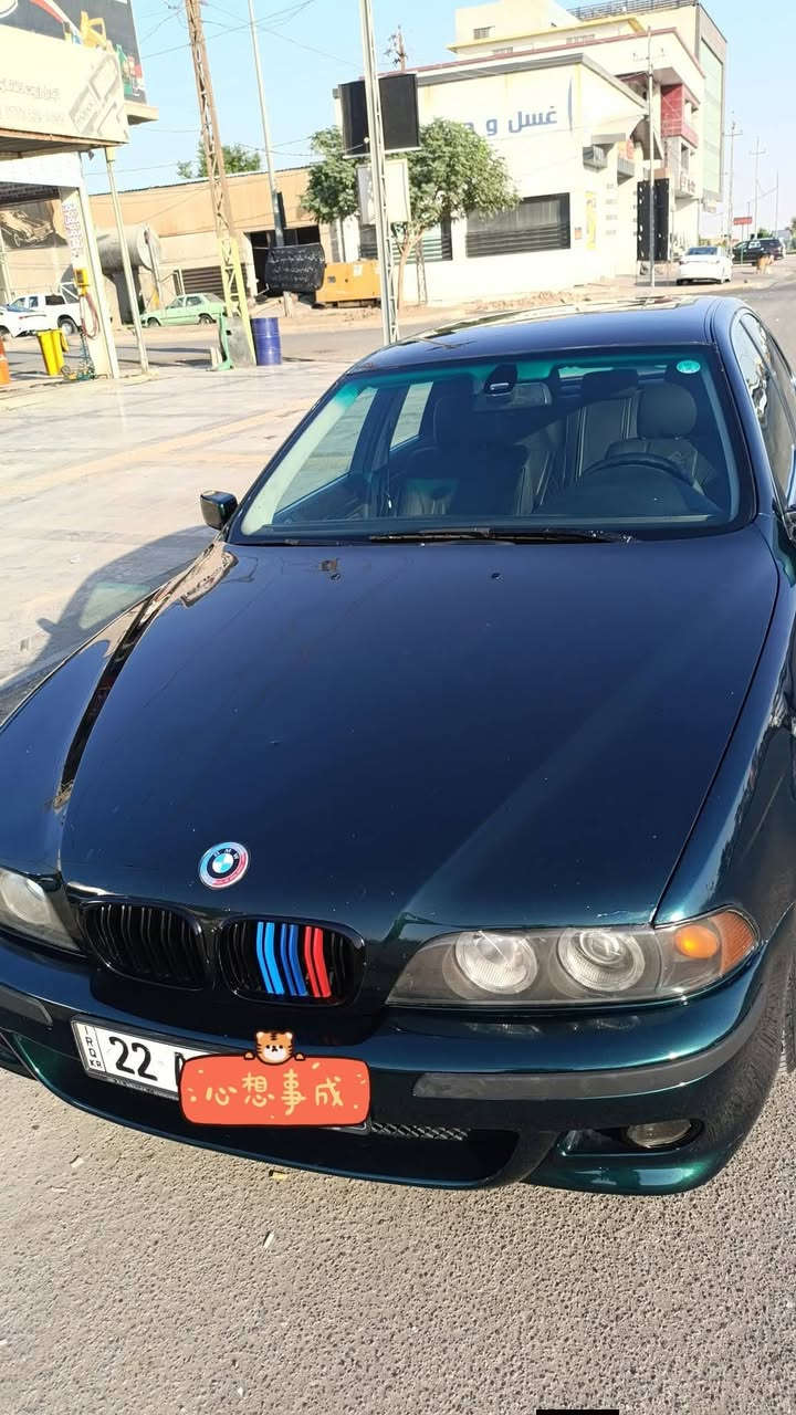 سلام عليكم للبيع  بي ام صقر فئه e39 حجم i528 اصل 28موديل 1998
رقم اربيل جديد دولي. تحويل او وكاله بنفس اليوم
سنويه لحد 2029
محرك 6 دتك فانوس 28
كير اوتو  S وM
تبريد شغال قطعتين خلفي امامي
جام اوتو 4 
لايت تحكم
تصعيد جام ويه القفل
شاشه كامره خلفيه تحكم ستيرين شغال
مثبت سرعه شغال
 ويل M
دعاميه امامي وخلفي M
كهربائيات جاهزه
مكان السياره كركوك السعر 92وبيها مجال
الشراي يتصل***********
