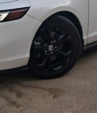 جنوط ١٧ • مع تايرات • نظيف