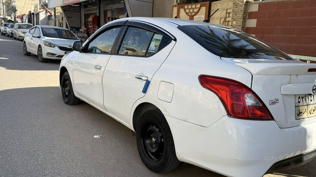 سلام عليكم نيسان صني هندي 2019 رقم اربيل بسم شركه تريد تحويل تريد وكاله السياره حلوه ونضيفه ماشيه 150 الف 
بيه قطعتين صبغ جاملغ +بنيد 
مكان السياره نجف 
***********
