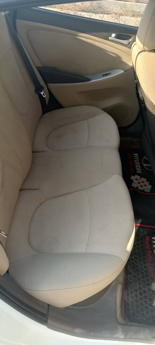 اكسنت خليجي 
موديل 2013
ماشية 104الف كيلو
محرك 1600دوش 
كير محرك مكفول 
سيارة مكفولة من الصبغ وتبديل 
بيها مكانين بارد 
سيارة جاهزة مناقصها اي شي
رقم بغداد بسمي مشروع وطني 
سعر 102 بيها مجال 
مكان بغداد جكوك 
*********** بغداد, العراق
