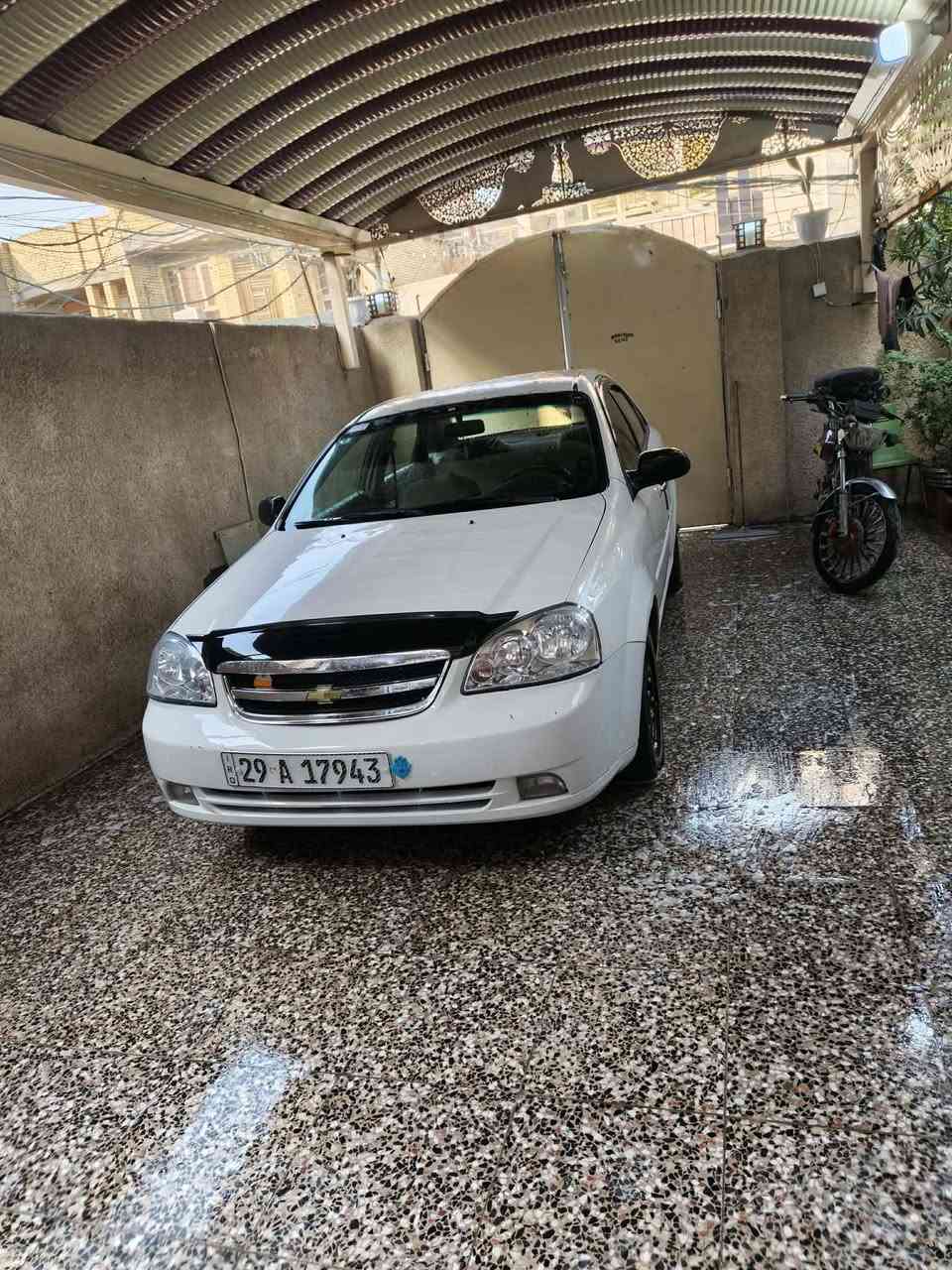 اوبترا 2005 كير عادي
مكينة وكير كفالة 
تخم تاير جديد برمضان شديتهن 
عبوة وفيت بم جديد
باتري جديد 
قايش ورولة جديد 
بلكات جدد
كهربائيات كاملة السيارة وتبريد شغال 
سيارة هزة ورقم انكليزي جديد رقمهة واسط مشروع وطني
السيارة عليهة ادامة كاملة من كل النواحي ومصروف عليهة صحيح وترايها وين ماتريد نصبتها ومشيها مال 2012 شرط 
السيارة بيهة قطع صبغ اني ابيع حزام 
السيارة معروضة ب 57 وبيها مجال بسيط 

مكاني بغداد البلديات 
‏‪***********
