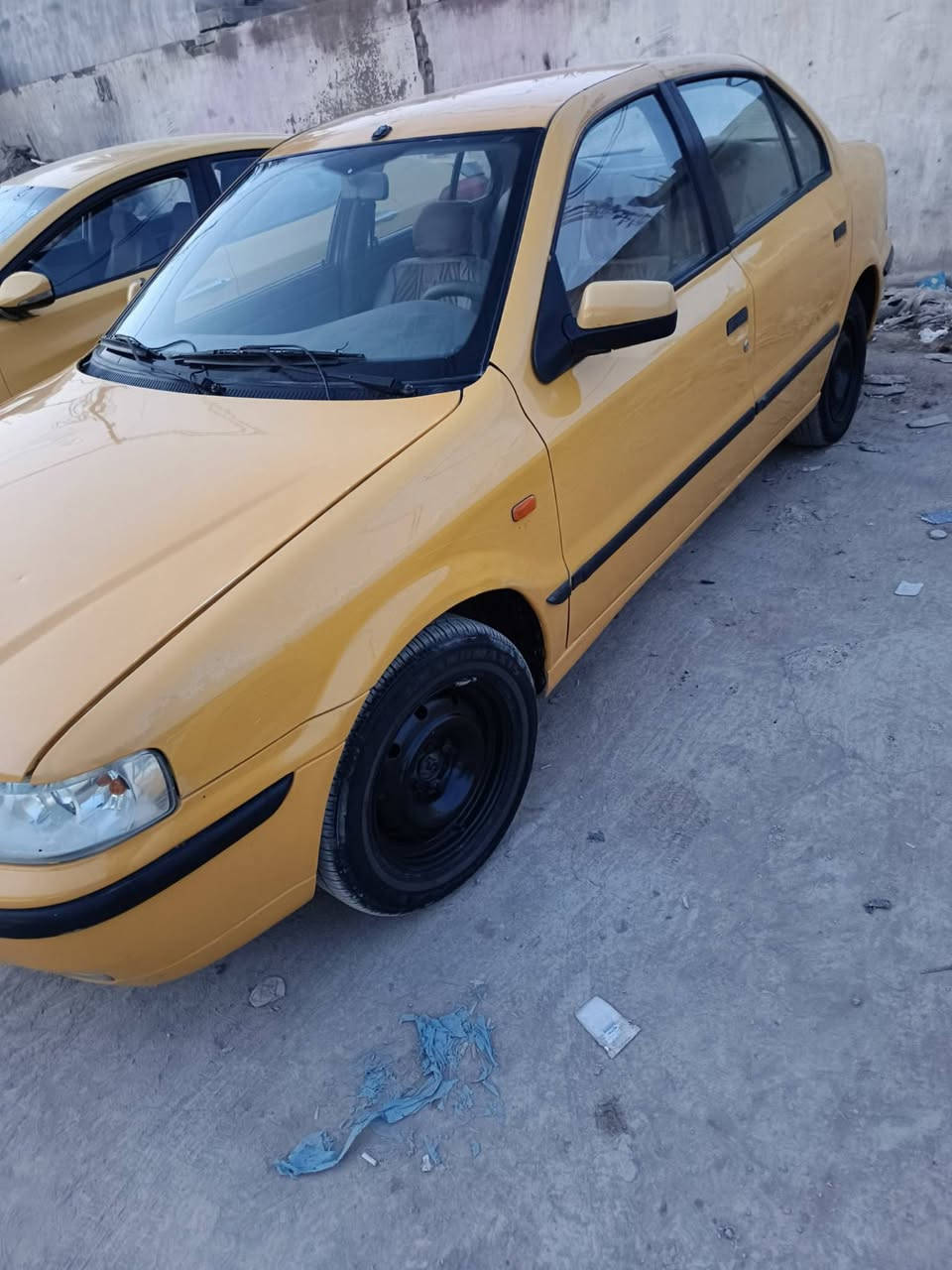 مند موديل 10 كير ومكينه وتبريد وحداديه كله جديد  كهربائيات كلها شغالة سيارة ناقصها فقط زوج تايرات العنوان الديوانية الحمزه الشرقي السعر 40وبيها مجال بصيط حق الجيه
***********
