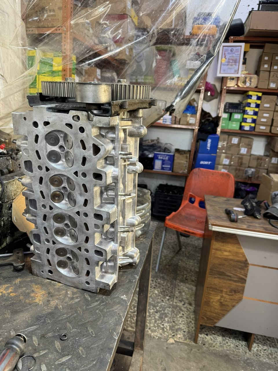 سلام عليكم ورحمة الله وبركاته 

ورمضان كريم عليكم 

من ضمن اعمال ورشة الاخوين لصيانة السيارات 

العنوان بصره الجمهورية مقابل المرور القديم او قرب شارع المكاتب 

*********** حسن العيداني
