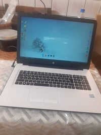 لابتوب للبيع حجمه 17 جديد ماداخل تصليح ولا بي ضربه سعره 280 وبيه مجال ...