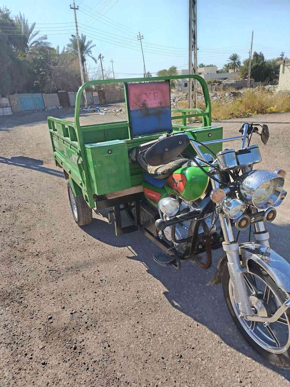 السلام عليكم جمره للبيع موديل 2021 مكينه 22 ستوته كفاله عامه جديده اوراق اصوليه تايرات جدد كهربائيات كلها شغاله السعر 1800 وبيها مجال مكان بغداد البياع رقم  ***********
