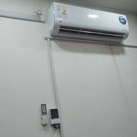 للبيع سبلت جنرال الكترك انفيرتر 2 طن استخدام قليل نضافه 95 بل ميه السع...