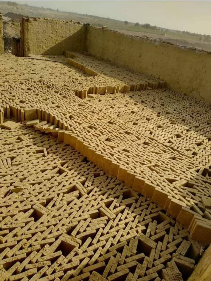 يعلن ابو امير الكربلائي للبيع الشتايكر لجميع المحافظات
عن فرشي درجة اولى
 
***********  -  ***********
