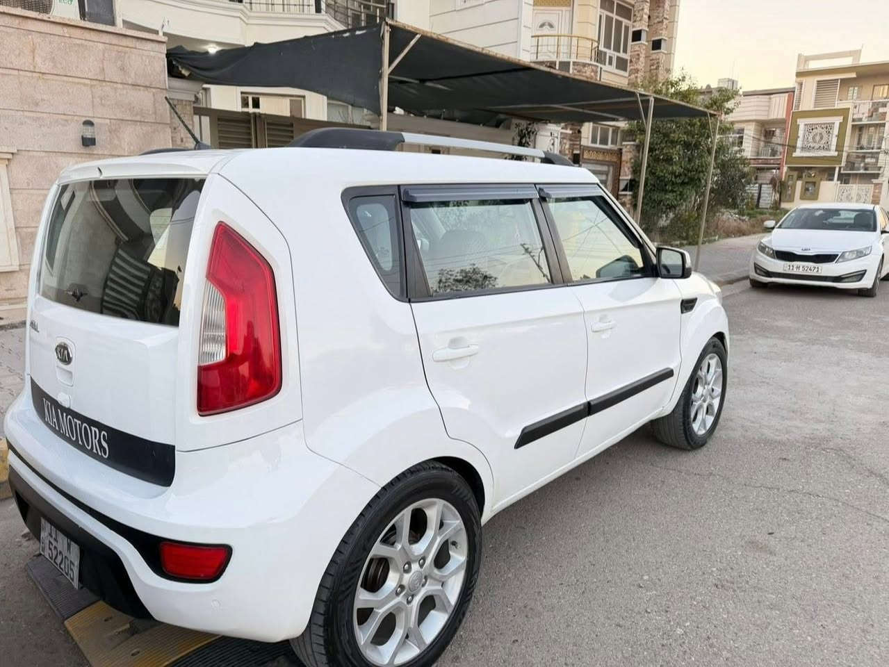 سلام عليكم اخوان صول لل بيع مديل 14 خليجيه الشركه العامه  سنويه بأسمي  مكينه 1600 دوش الله شاهد لاتنقيص ولا دونز مثل ميل الساعه كير تبريد كفاله سياره 4 قطع صبغ جراد بدون حادث لغود شواصي كفاله وسونار بل منشور سياره خير من الله مناقصه شي ترايك وين ميعجبك الله شاهد تبريد ويه سويج مكاني كربلاء السعر 97 وبيه مجال بسيط ***********  سياره عضمته ونصبته كلش حلوه موس واني بل خدمه
