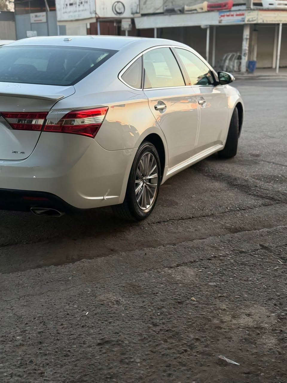 Toyota Avalon 2015 
Full mwasafat

كلين تايتل
بيها مكانات pdr
ماشيه 71 الف مايل
كير و محرك و حجر كروز شرط 

سعر 216$

تلفون *********** أربيل, العراق
