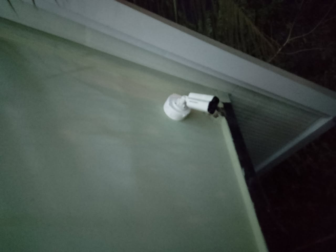 🚨 لاتنتظر لما يحصل مشكلة… أمّن مكانك دلوقتي!
مع الرؤية الذكية للأنظمة الأمنية نوفر لك أنظمة مراقبة احترافية بأحدث التقنيات:
🎥 كاميرات عالية الدقة (HD / Full HD / 5MP)
🌙 رؤية ليلية واضحة حتى في الظلام التام
📱 متابعة مباشرة من الموبايل في أي وقت
💾 تسجيل مستمر وحفظ آمن للبيانات
🛠 تركيب احترافي وضمان حقيقي على الأجهزة
نخدم المنازل • المحلات • الشركات • المخازن
🔒 الأمان مو  خيار… الأمان استثمار يحمي شغلك وأهلك.
📞 احجز معاينتك الآن واستفد بأفضل سعر وجودة مضمونة.
***********
