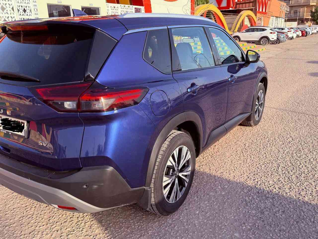 نيسان روج SV
 السيارة بانوراما 2021
محرك 2500 تنفس طبيعي
ماشية 85 الف كم وقابل للزيادة
5 كاميرات محيطية
تخم تاير 2026
بصمة تشغيل
رادار تحديد مسار
شاشه كبيره
حساس خلفي اوتو ستوب
اوتو هولد
5 انظمة قياده
كيرلمس 8 نمر
الحادث موضح بالسوانار 
187 بيها مجال قليل
رقم جديد اربيل السيارة باسمي 
للتواصل ***********
غير متواجد ع الفيس
