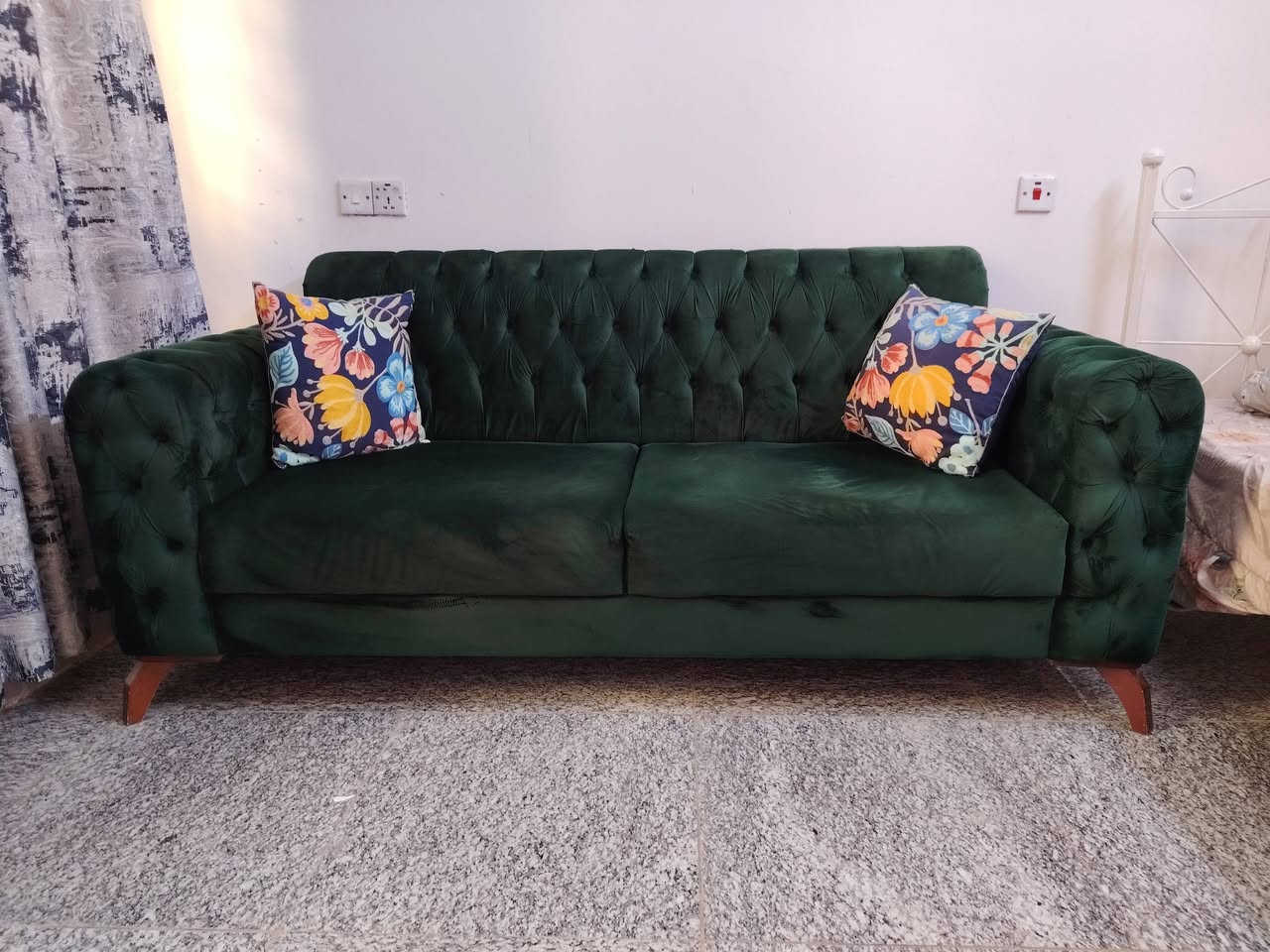 سرير حديد عراقي نفر واحد سعر ٦٠ الف ... قنفه تركي اخضر اللون استعمال قليل عمق الذراع ٩٠ عرض 200 سم سعر 250 الف ... ميز طعام جديد غير مستعمل قياس ٦٠ في ٦٠ سعر ٧٥ الف


**إذا كنت صاحب هذا الإعلان وتريد حذفه لأي سبب، رجاءا أرسل رسالة إلى الدعم الفني**