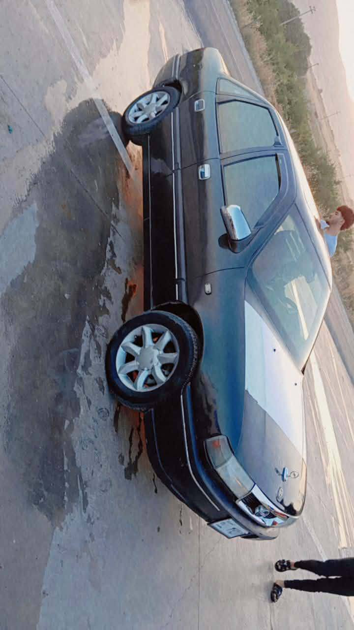 ڤیـکترا  1990
ئاڕم سلێمانی مەکینەبیست
ئێستا ویل عادیەکەی لەسەر

***********

ئـەگەر سەیارەکەت دەفرۆشیت نامە بنێرە با بلاوی کەینەوە لۆت
