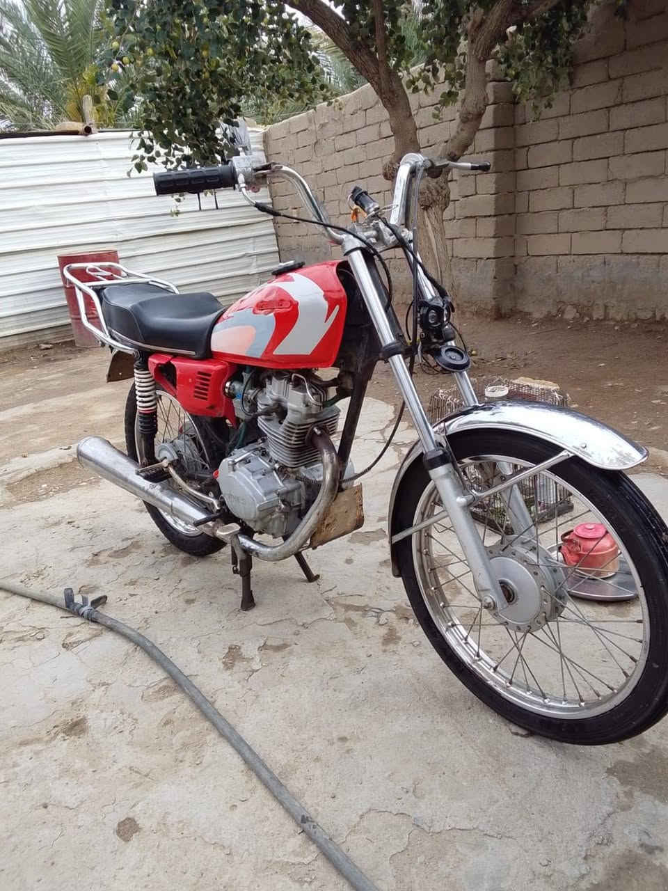 دراجه سيجي ادوات للمراوس ب ستوته اي شيي دراجه بيهاا خيط تبخير شغاله لايت وهورن وبلايت دراجه مفتوحه.توه شاد اكلجات ونظافتها شوفت عينك شلعه ومعدل لل استفسار *********** واتساب فقط المكان الاهوير
