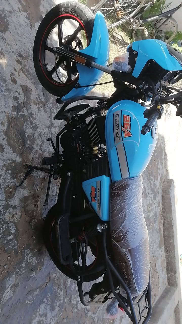 ياالله
السلام عليكم
كفاله عامه 😊 😊 
دايون نفخ للبيع
لون سمائي مميز  🩵
موديل 24
طالعه بال25
استعمال قليل
ماشيه 3.660
اوراق اسكنر
مكينه 200
5 نجوم الأصلي 
كتابه حمره
سويج سجينه عدد 2
تايرات جدد
كهربائيات كلها شغاله
دكمة دبل اشاره بلادي
الدراجه اي نقص مابيها
السعر مليون و425
1.425 وبيها مجال قليل
العنوان حله المركز
رقم ***********
