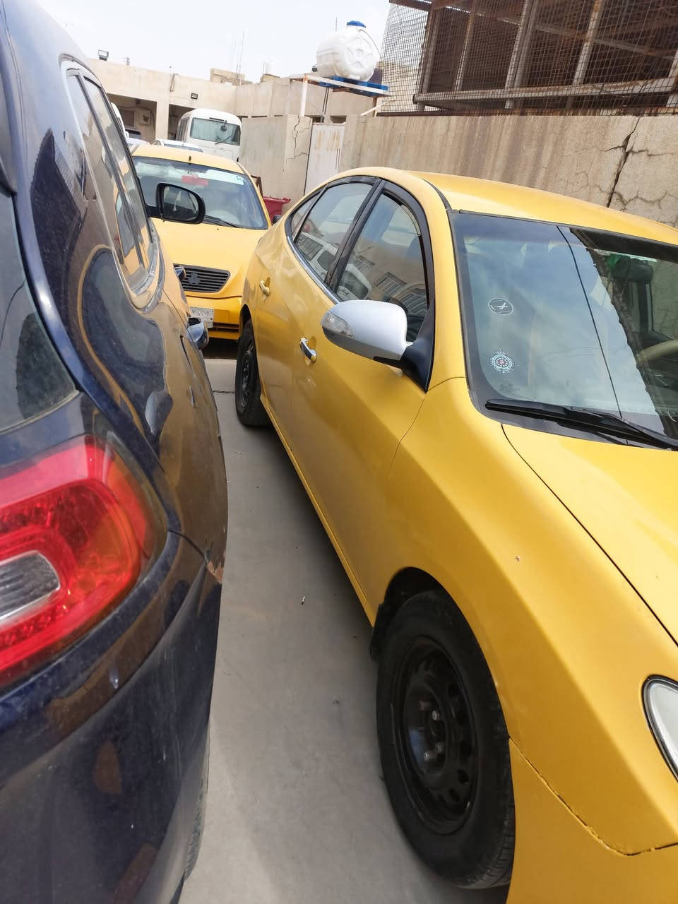 س.ع 
النتره خليجي ١١ تكسي مكفول رقم ميسان ألماني   محرك ١٦٠٠ حداديه جيده للإستفسار *********** سعر ١٠٥
