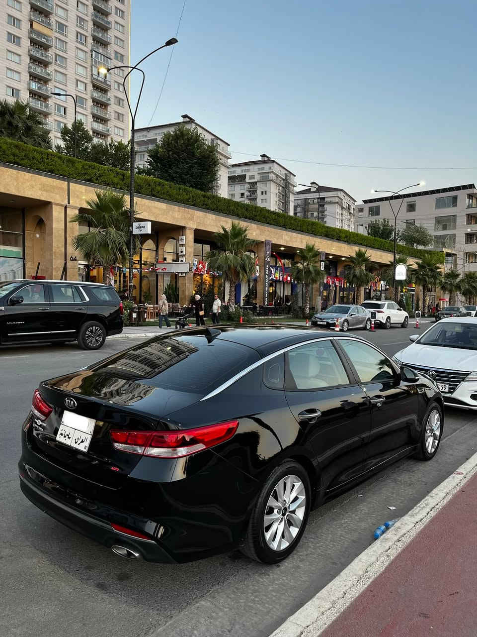 Kia optima 2018 الون اسود
‎السيارة داخلة من إبراهيم الخليل كلين بالعراق.
 قطعتين صبغ من العراق (جاملغ السائق وباب السائق) بدون دواخل وبدون أيرباك، بجم كبس سونر موجود
مواصفات أمريكي، شاشة كبيرة .3 نضام eco sport normal، رادار، داخل أصفر،
 ماشية 90 ألف ميل. حيل نضيف
محرك 2400 GDI، كير و محرك بشرط ما مفتوح .
 حجر بيلادي والرادارات كلها بشرط.
 رقم سليمانية، تسجيل أول مرة، وباسمي… سيارة مال بيت
📍مكان سيارة سليمانية 

***********
***********
