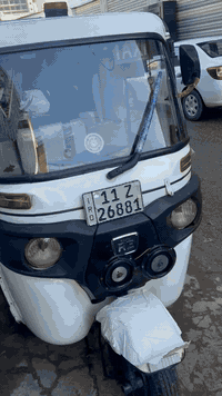 تكتك ٢١ معمره كامل بيها ملاحضات بسيطه تخم تاير جديد باتري جديد سلف جدي...