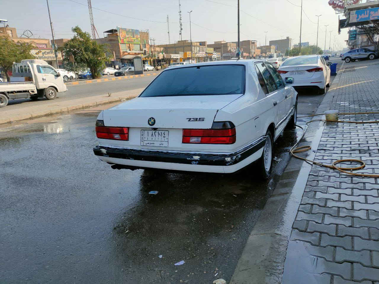 سلام عليكم
بي ام دبليو. حجم .735 
مديل 89 
رقم بابل شرط التحويل 
غرفه جلد جديده توني شادها 
كشنات كهرباء 
فتحه سقف 
مكينه نص عمر 
كير جديد توه شاده 
حداديه نقصها فقط درايم خلفي
تخم تاير ويل جديد 
سياره عوزه ترتيب السعر  ..35$.. وبيها مجال 
بيع أو مراوس مكان نجف رقم ‏‪0788 733 4111‬‏
