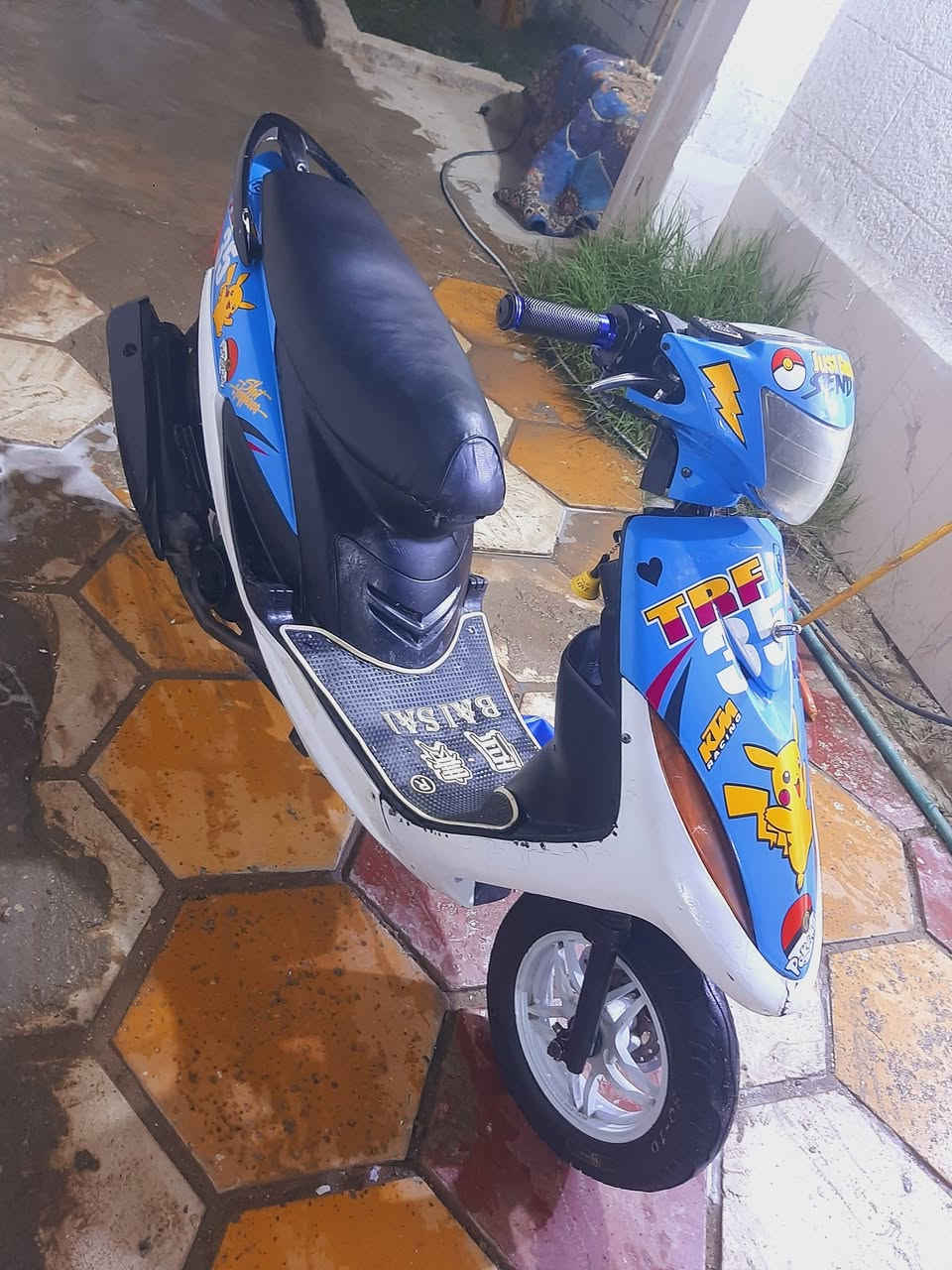 مآكس مزودة 55 نضيفة  كلشي مآعوزهآ آلسعر 350 وبية مجآل

هآذ رقمي ***********
