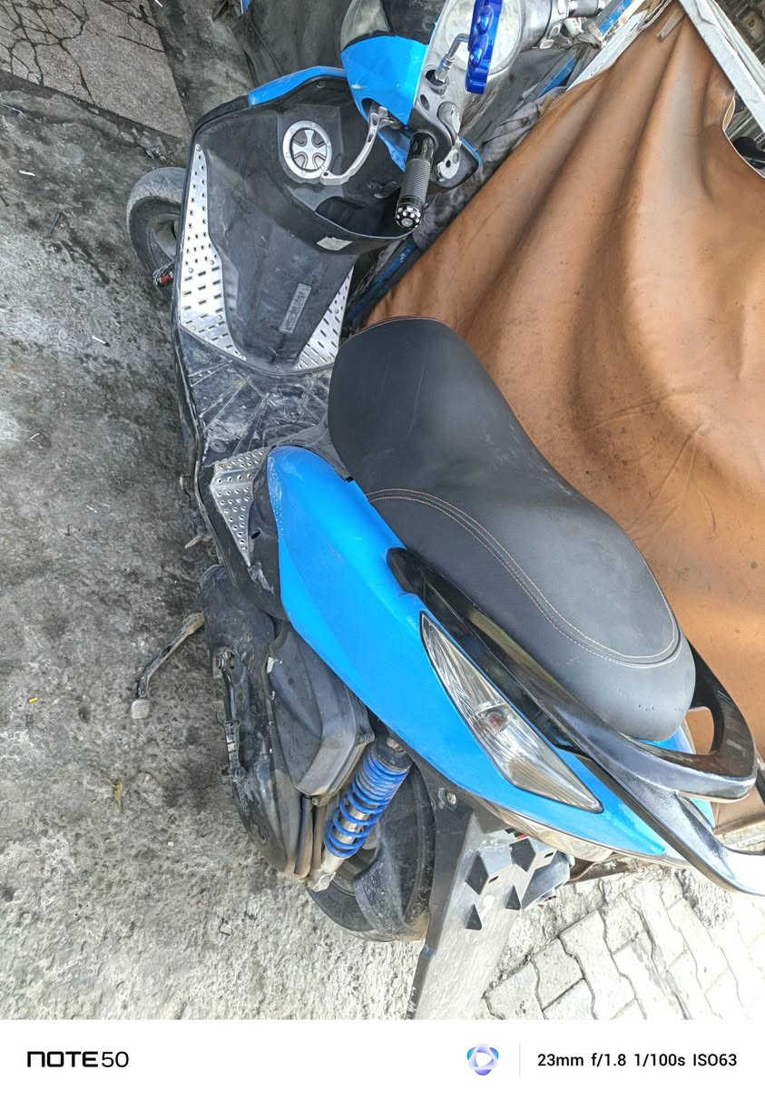 سلام عليكم دراجه ثعلب للبيع نضيفه السعر 650 أو بيها مجال الرقم ***********
