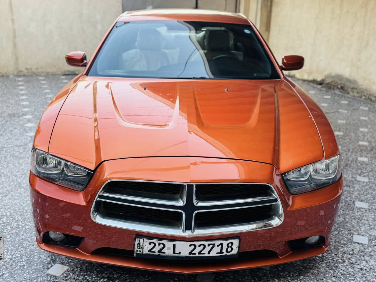 جارجر 2011 مشمشي
مواصفاته معروفه 6 سلندر 
اربيل دولي بسمي تحويل او وكاله
بيها صبغ جاملغ وبابين
تخم تاير ياباني اصلي حدادية امامية 
السعر 137  
مكانها بغداد ***********
