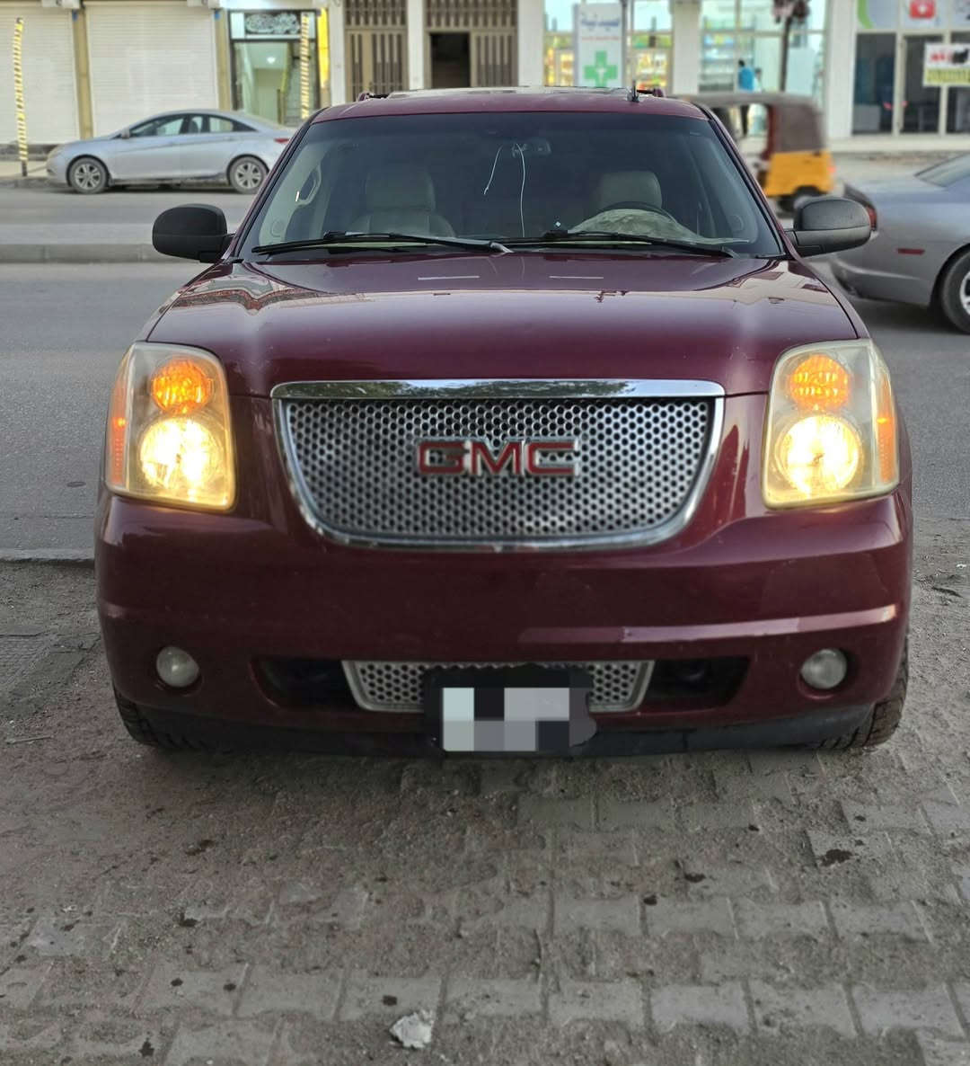 السلام عليكم
#ادوات #ادوات #ادوات...تأشيرة قماره 
السيارة #كفاله عامه لاصبغ ولا ضربه فقط باب السايق مبدل
GMCدنالي  موديل 2012 فول مواصفات للأخير
 محرك وكير بالكارتون 
دخول جديد جاهزة بدون نقص+ شاشه بلاد كامرة خلفيه
حساسات خلفيه 
 وتبريد ثلاث قطع
متوئم ارقام وسنوية اصليات مطابق مع الشاصي الرقم الانكليزي الجديد مع هزة 
مغلفه نانو سيراميك بالكامل بالأمارات
ويل كب كروم حجم 20 مع تخم تاير جديد وحدادة طوبة كشنات جلد تبريد وتدفئة 
#المكان في البصرة 
#السعر 79 ورقه قفل سياره متعوب عليها مالت جناي الشراي يتصل 
***********
