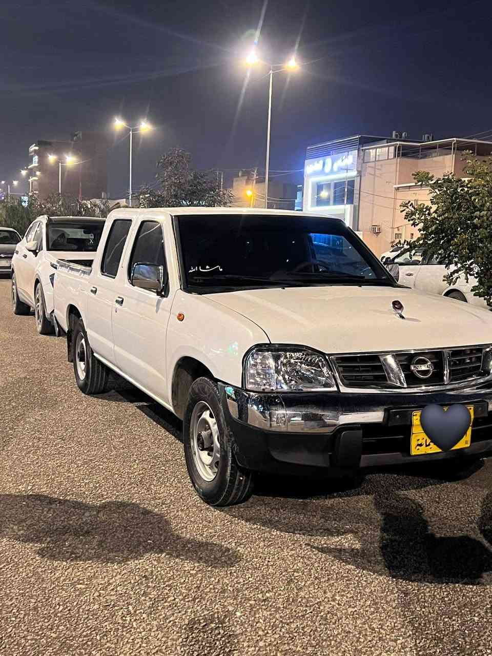 السلام عليكم للبيع نيسان موديل 2013رقم سليمانيه مكفوله عدا صبغ نص جاملغ جهت السايق الاتصال عله الرقم *********** مكاني النجف الاشرف
