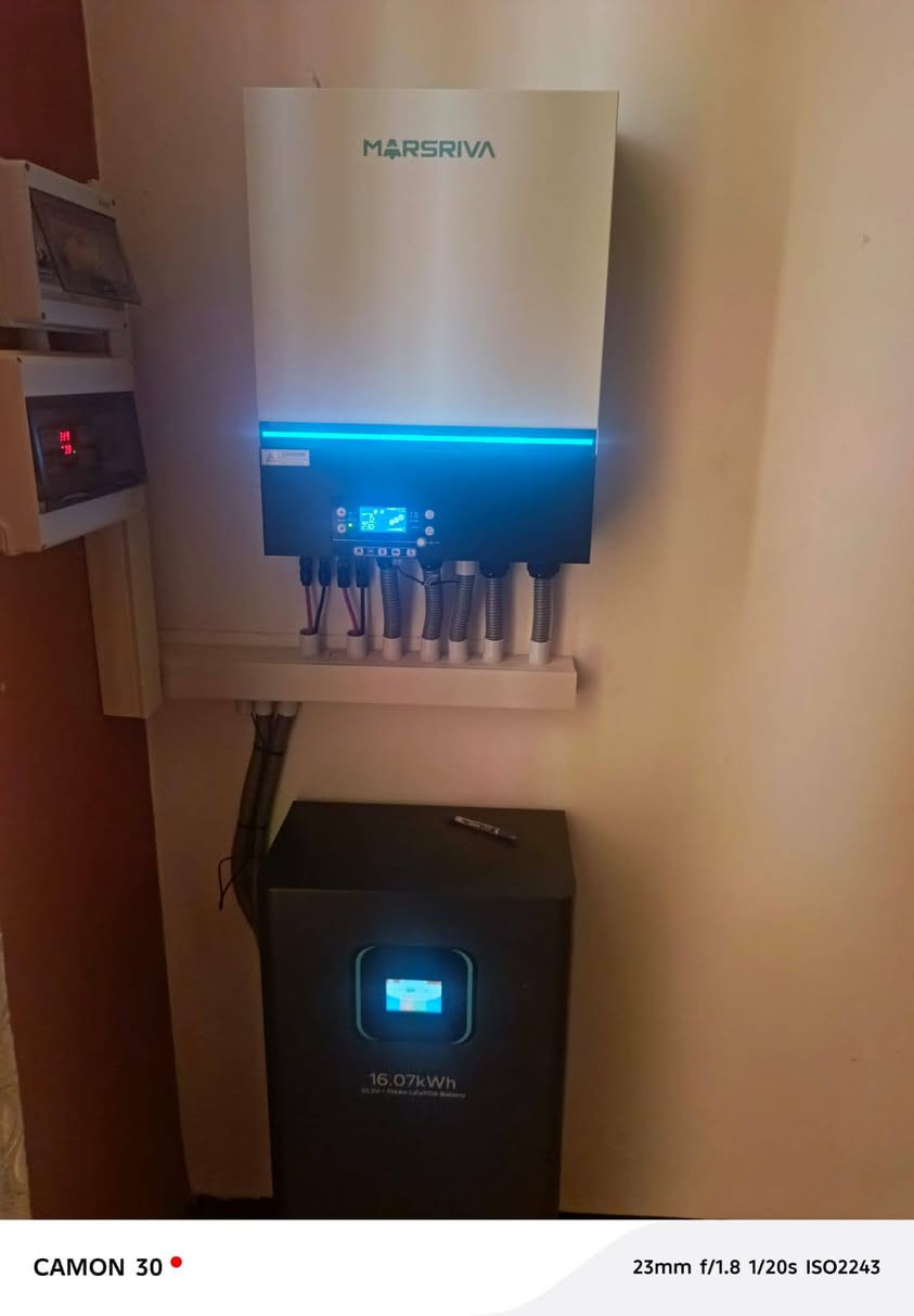 على بركة الله
تم تنصيب منظومة طاقة شمسية 
32 امبير
المتكونة من 
بطارية بسعة 16.07KWH من شركة مارسريفا ضمان5سنوات 
والانفيرتر بسعة 12KWمن شركة مارسريفا ضمان3سنوات 
والالواح جينكو 615W ضمان 12سنه
في:واسط/قضاء النعمانية
للإستفسار الاتصال أو مراسلة الارقام التالية 
***********
***********
***********
