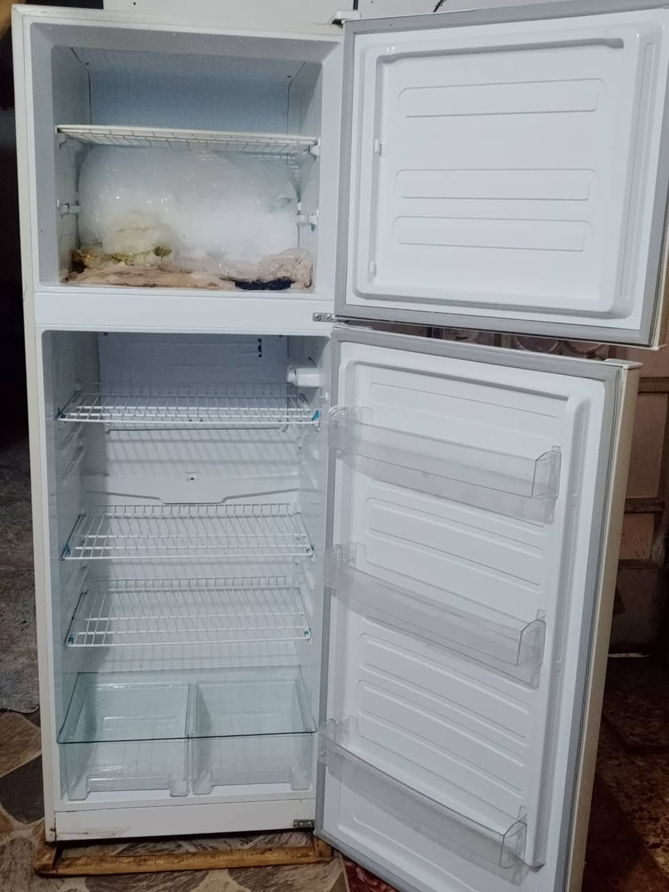 ثلاجه ميديا حجم كبير جديده السعر خاص


**إذا كنت صاحب هذا الإعلان وتريد حذفه لأي سبب، رجاءا أرسل رسالة إلى الدعم الفني**