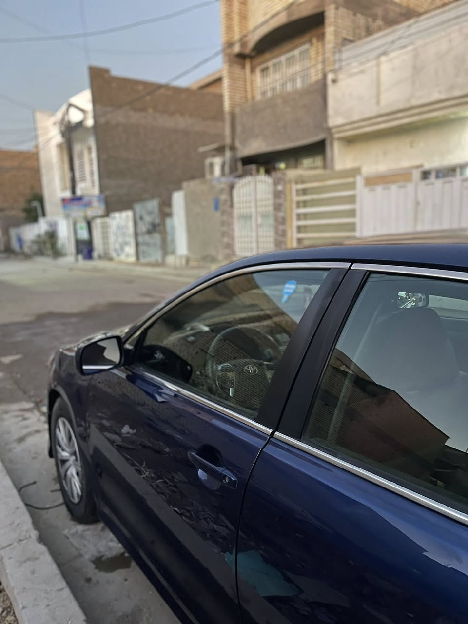 كامري LE 2011 وارد أمريكي
مكينتها 2,500 رقمها اربيل نضيفه
السياره بسمي تاخذها منا احولك منا
السياره معمرها من كير وكاله ومنضومة تبريد كامله بنضام سيفتي مكينتها خير من اللّٰه
مواصفتها
كراسي كهربائية
تخم جلد 
ضررها 
جاملغ الامامي الايسر مبدل 
البنيد مبدل 
واكو جراد خفيف بل قماره ولصندوق 
سعرها 105 وبيها مجال حك جيتكم 
رقمي ***********
