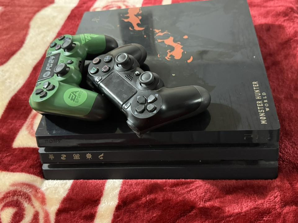 بلي 4 برو مهكر ذاكرة 1 تيرا للبيع رقم موبايل ***********
