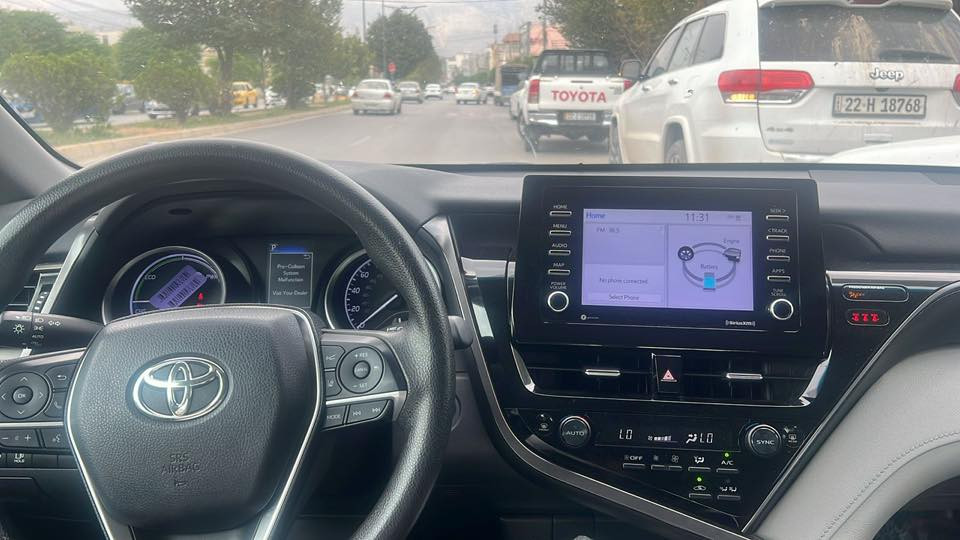 بسم الله الرحمن الرحيم 
كامري موديل 2022 هايبرد LE
رقم بغداد 
حادثها فقط بونيد مصبوغ 
ايرباك ستيرن فقط وباقي ايرباكات سليم 
ماشيه 48000 ميل
سياره جدا نظيفه ومابي اي نقوصات خير من الله
عارض رقم شاصي تكدر تشوفها براحتك 
سعر 190 ورقه بيها مجال بسيط
للاستفسار ***********
